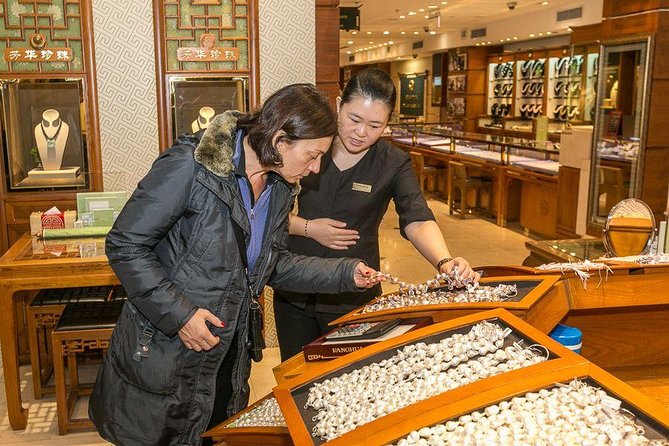 Private Beijing Markets Tour with Tea Tasting at Hongqiao Pearl Market - What the $88 price really buys you