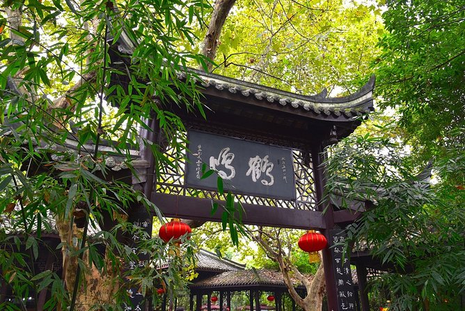 Private Chengdu Half Day Bike Tour - Qingyang Palace and the Taoist tradition