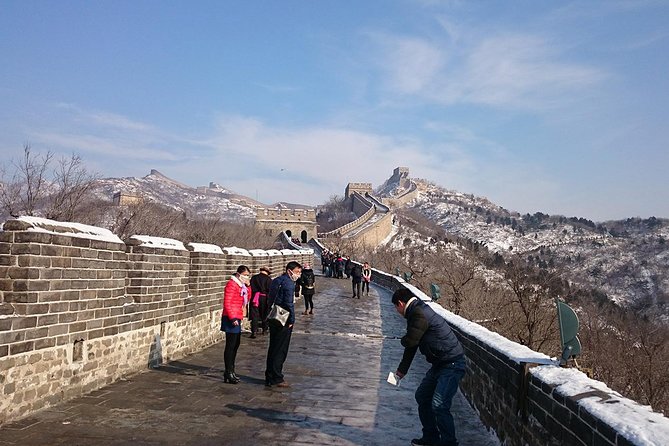 Private China Tour to Beijing, Xi'an, Zhangjiajie and Shanghai - Badaling and the Ming emperors