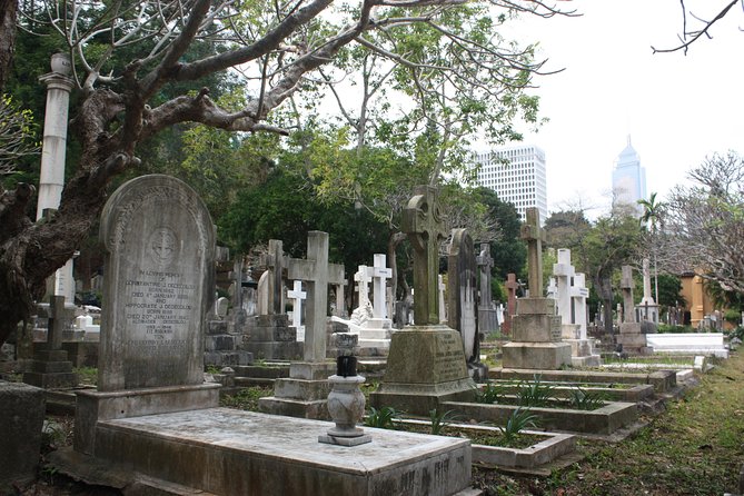 Private colonial Cemeteries tour - The Muslim Cemetery, a quiet first chapter
