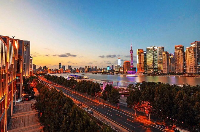 Private Customized Shanghai City Day Tour with Local Expert - Jade Buddha Temple and Buddhist ideas