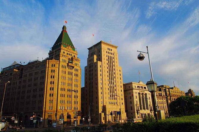 Private Customized Shanghai Shore Excursion Tour of City Highlights with Lunch - Meeting your guide at the cruise port