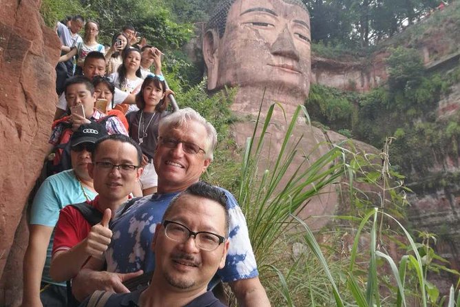 Private Day Tour to Leshan Grand Buddha from Chengdu - A practical 8:00 am start from Chengdu