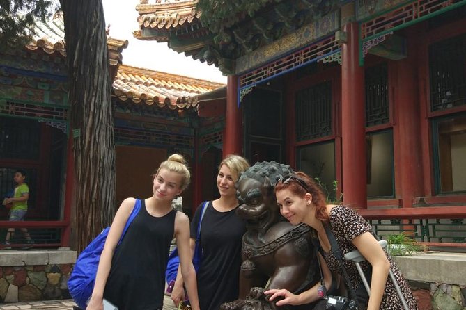 Private Day Tour to Tiananmen Square, Forbidden City and Hutong by Public Transportation - Why this private route works well in Beijing