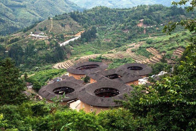 Private Day Tour To Tianluokeng Tulou from Xiamen Including Lunch - A Hakka lunch with local flavor