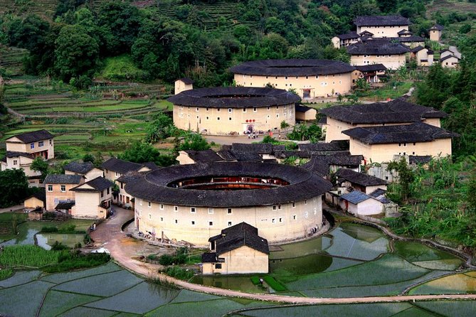 Private Day Tour To Tianluokeng Tulou from Xiamen Including Lunch - Seeing the cluster from the platform and at ground level
