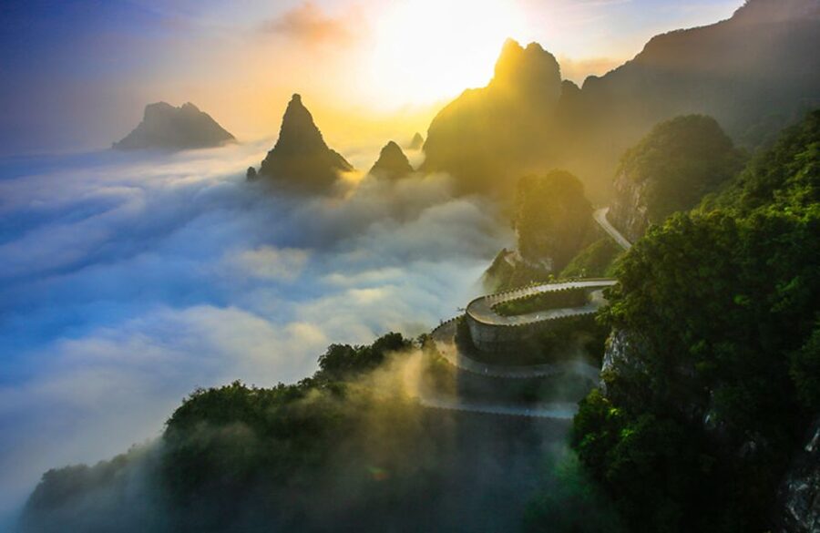 Private Day Tour to Tianmen Mountain & Glass Walk - Should you book it?
