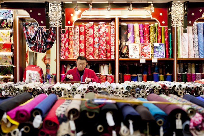 Private Day Tour: Zhujiajiao Water Town with Shanghai Local Shopping Outing - Key Points at a Glance