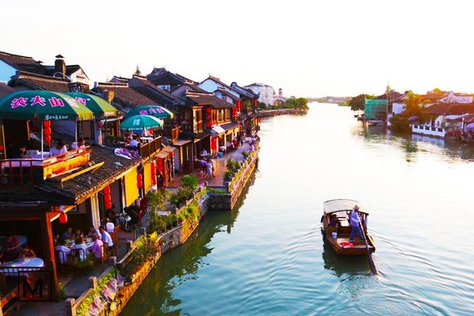 Private Day Tour: Zhujiajiao with Your Choice of Shanghai Sites - Yuyuan Garden and old Shanghai flavors
