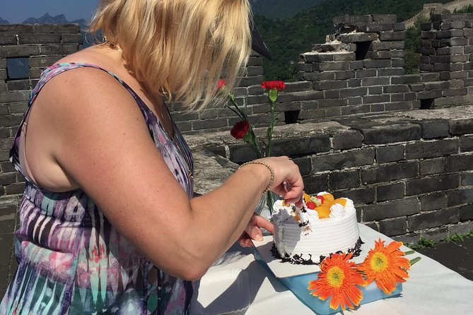 Private Day Trip to the Huanghuacheng Wild Great Wall with Picnic - The two-hour walk on the Wild Great Wall