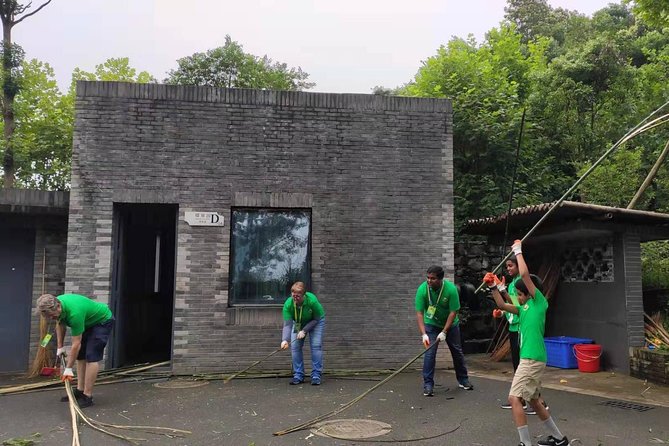 Private Dujiangyan Panda Base Panda Rescue Center Volunteer for a Day - Afternoon duties and quieter panda watching