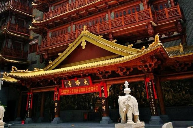 Private flexible Guangzhou City Sightseeing Tour with Dim-Sum Tasting - Guides, drivers, and the private format