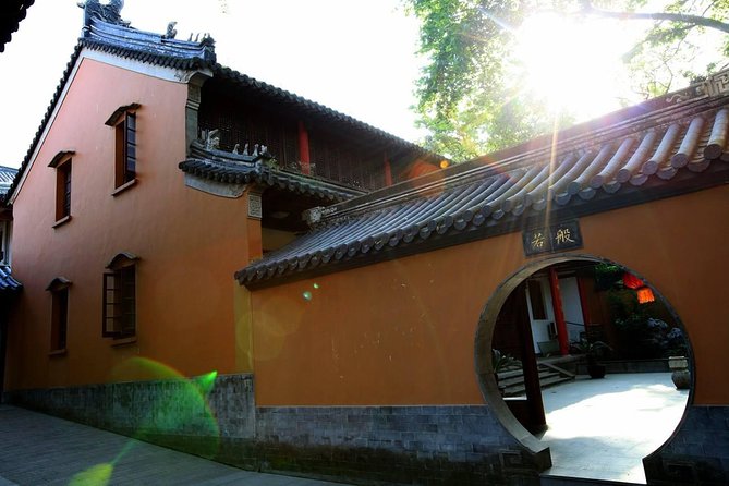 Private Flexible Nanjing City Day Trip from Shanghai by Bullet Train - What lunch and transport add to the price