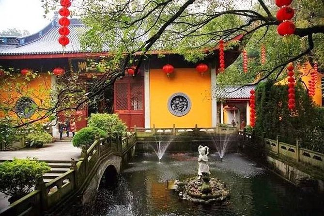 Private Full Day Tour : Customizable Hangzhou City Highlights with Multi Options - The guide and driver shape the experience