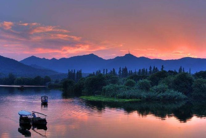 Private Full Day Tour : Customizable Hangzhou City Highlights with Multi Options - Longjing tea fields show Hangzhou beyond the city