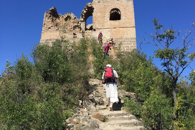 Private Great Wall of Gubeikou Hiking Tour from Beijing - The 8:00 am pickup and long road to the mountains