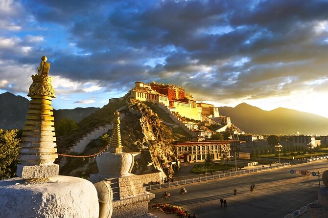 Private Guided Day Tour Potala Palace and Sera Monastery - Key points at a glance