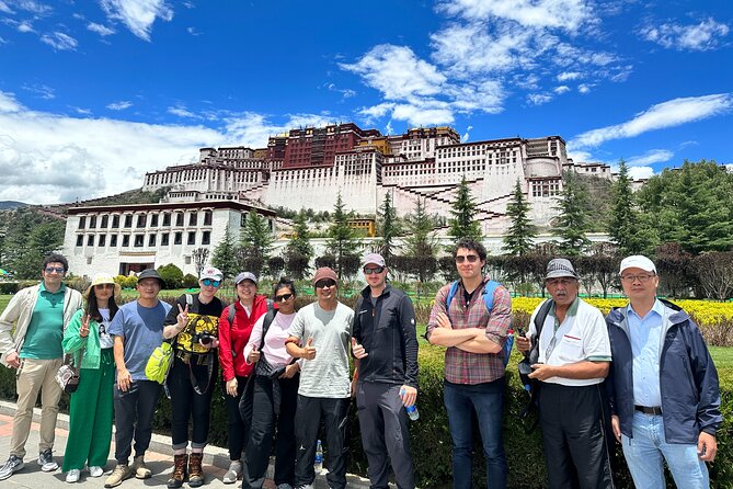 Private Guided Day Tour Potala Palace and Sera Monastery - Why these two Lhasa sights work well together