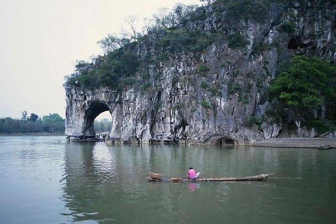 Private Guilin Half Day Tour: Fubo Mountain, Reed Flute Cave and Elephant Hill - A quick look at Guilin’s three classic sights