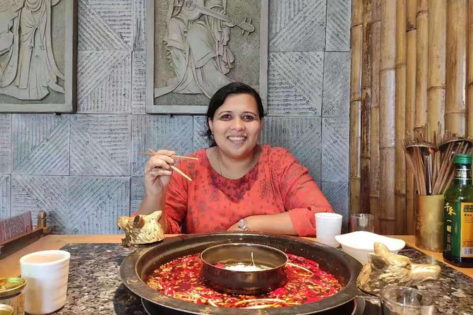 Private Half-Day Tour in Sichuan Culture Show with Hot Pot Dinner in Chengdu - Starting at 5:30 pm with hotel pickup