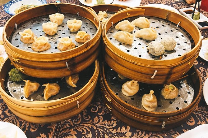 Private Half-Day Tour of Xi'an Terracotta Warriors - Meals, local food, and the possible shop stop