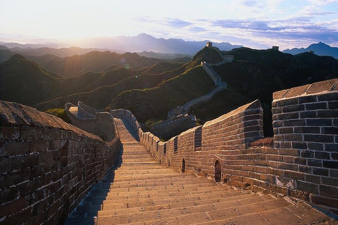 Private Huanghuacheng Great Wall Hiking Tour from Beijing with Local Tasty lunch - Meeting at 8:00 am near the Agricultural Exhibition Center