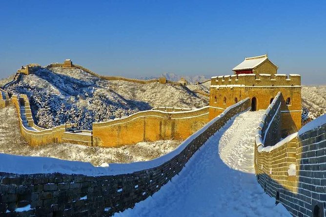 Private Jinshanlin Great Wall Whole Section Hiking Day Trip from Beijing - Watchtowers, barrier walls, and changing stonework