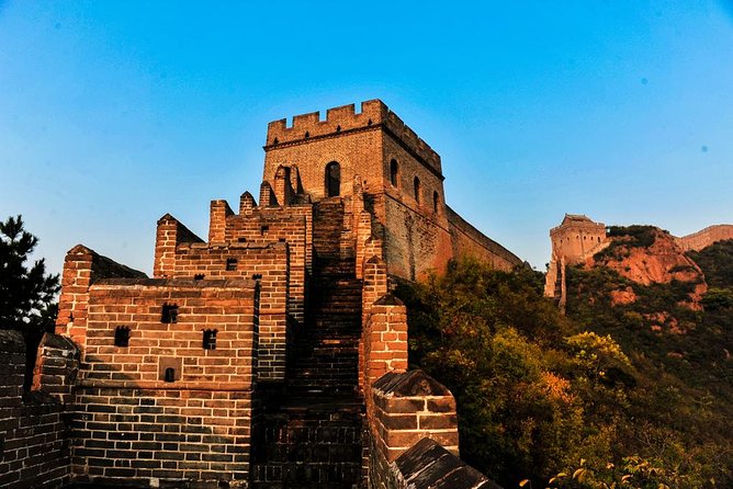 Private Jinshanling Great Wall Hiking Tour from Beijing - The return trip and local lunch