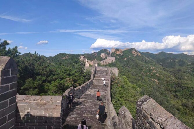 Private Jinshanling Great Wall Hiking Tour - Entering Jinshanling and reaching Zhuanduokou Pass