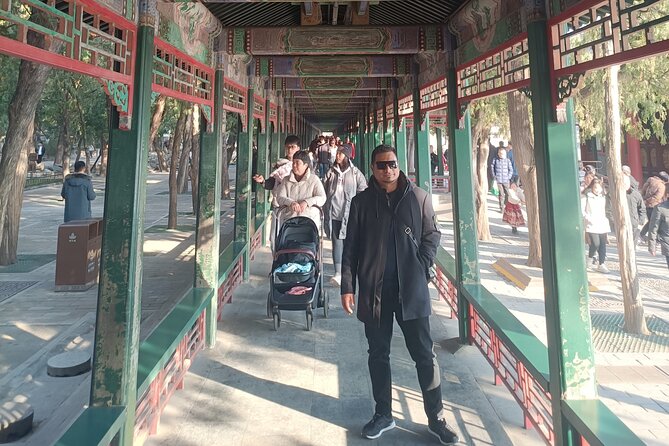 Private Mutianyu Great Wall and Summer Palace Layover or Day Tour - Lunch adds a useful local pause