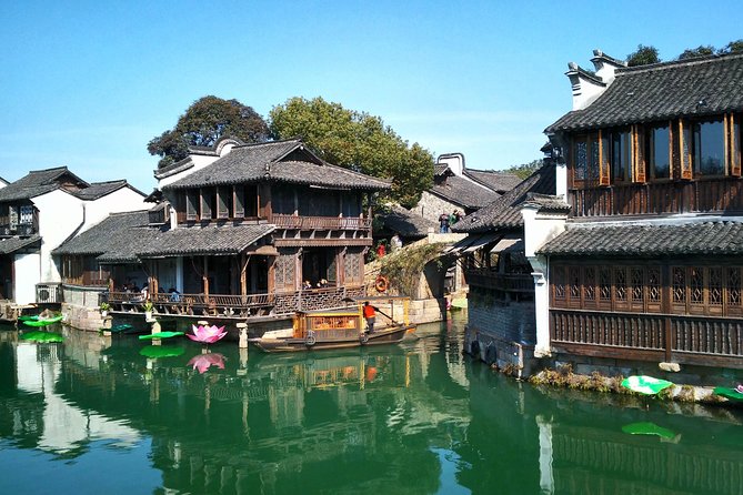 Private Round Transfer to Wuzhen &Xitang Water Town from Shanghai - Your morning ride to 1,300-year-old Wuzhen