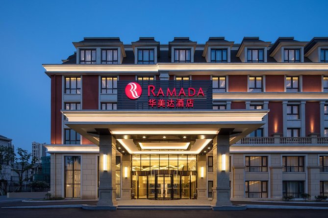 Private Round-Trip Transfer between Airport and Hotel - Arrival pickup at Beijing Capital or Daxing