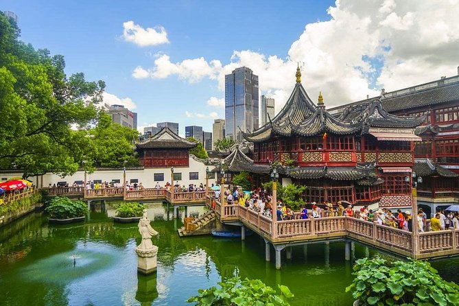 Private Shanghai Airport Layover Tour with Flexible Highlights - Pudong and the Shanghai World Financial Center