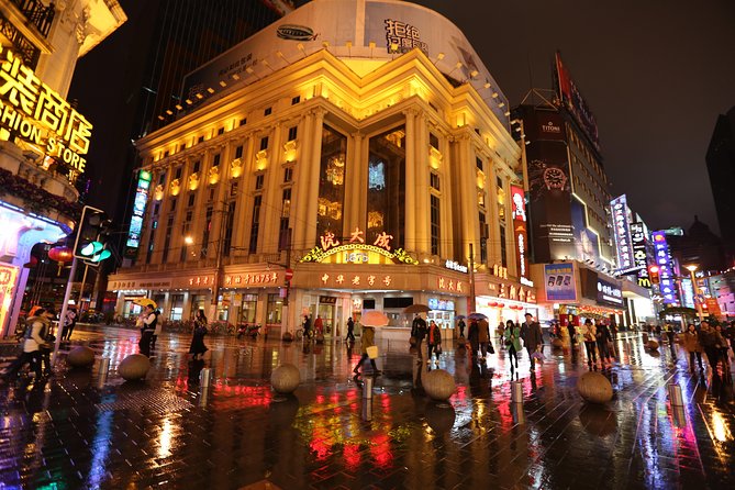 Private Shanghai Evening Street Food Walking and Cruise Tour - Starting near Nanjing Road with the first local snacks