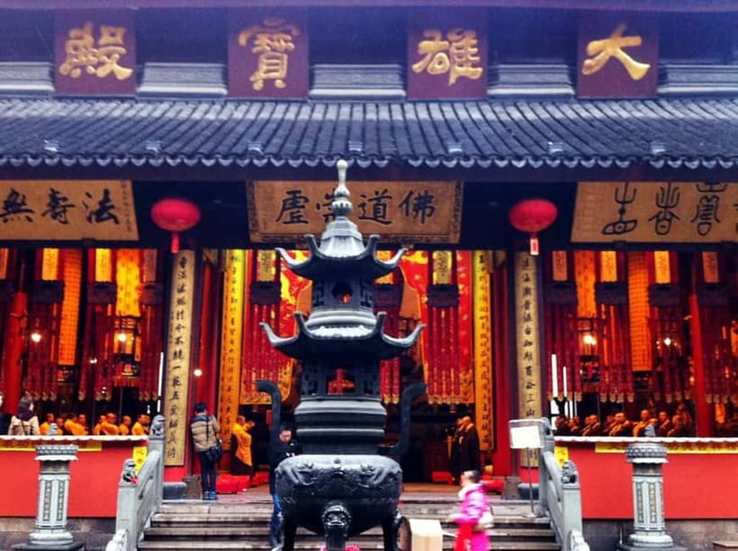 Private Shanghai Full Day City Tour with Old &New Highlights - Pudong and the skyline: Shanghai’s modern face