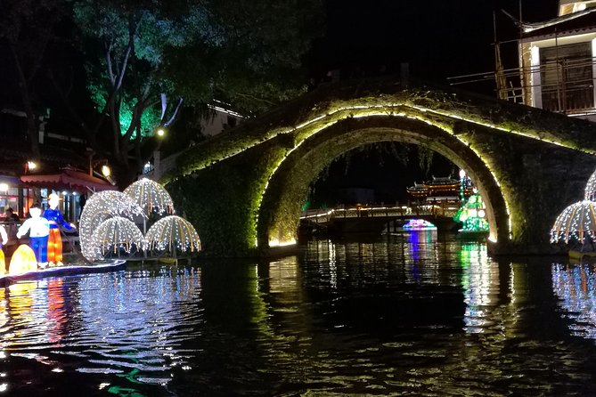 Private Suzhou and Zhouzhuang or Tongli Tour from Shanghai - The guide can make or break the day