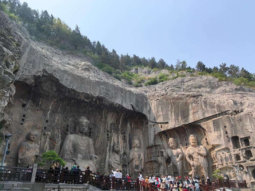 Private Tour: Longmen Grottoes, Shaolin Temple & Kungfu Show - Who should book this day
