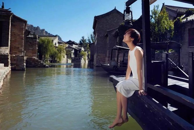 Private Tour to Gubei Water Town and Simatai Great Wall with Cable Car and Lunch - Lunch before the Wall