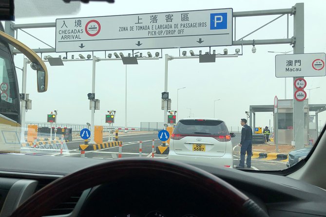 Private Transfer: Hong Kong to Macau via Zhuhai Bridge - Macau to Hong Kong works in reverse