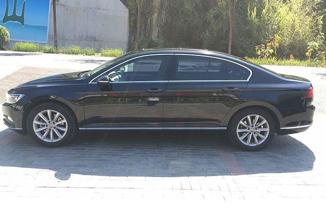 Private Transfer in Shenzhen with English Service - Airport, port, hotel, and attraction transfers