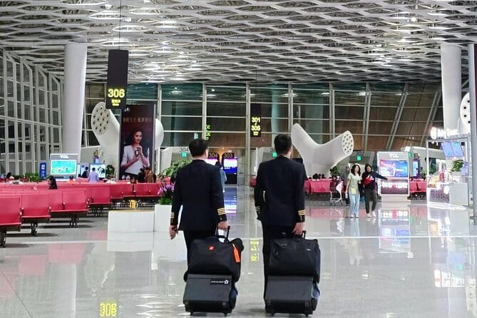 Private Transfer in Shenzhen with English Service - The practical help that can smooth out your first day