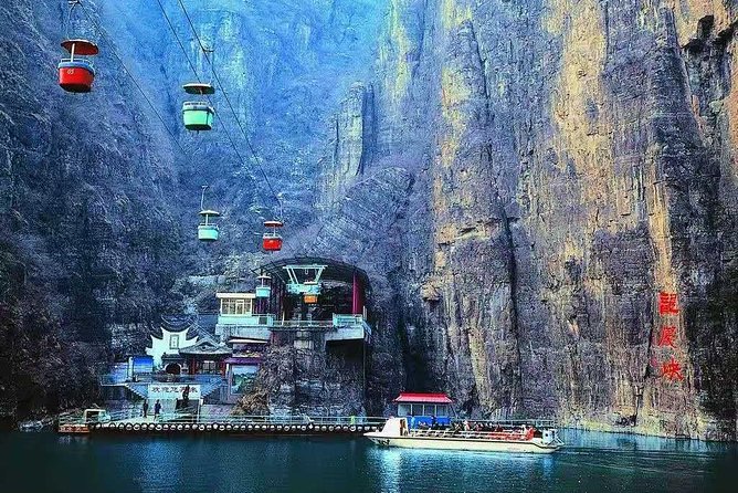 Private Transfer to Longqing Gorge and Guyaju Caves Excursion by English Driver - Two very different sights north of Beijing