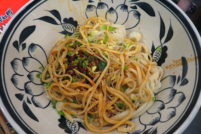 Private Xi’an Night & Food Tour by Tuk Tuk and Public Transportation - Michael’s role in making the evening work