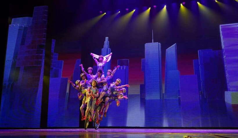 Red Theatre Beijing Acrobatic Show Tickets - Seats, sightlines, and choosing your place