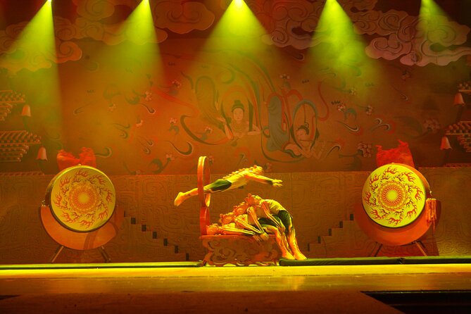 Red Theatre Beijing Acrobatic Show Tickets Official Booking - Inside the approximately 60-minute production