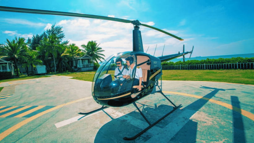 Sanya: Helicopter Tour over Haitang Bay with Atlantis Views - Choosing between the 3 km and 15 km flights