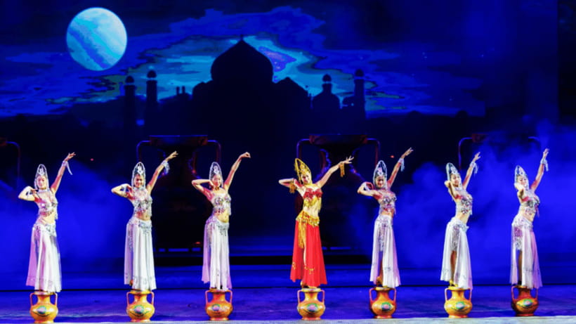 Sanya: The Legend of Romance Scenic Area Show Tickets - Choosing between standard and VIP seating