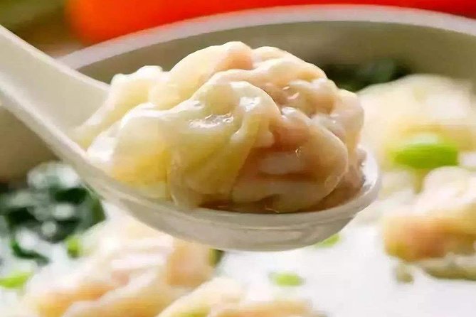 Secret Noodle and Wonton in Shanghai Alleyways with Local Beer - Vegetarian requests and other practical concerns