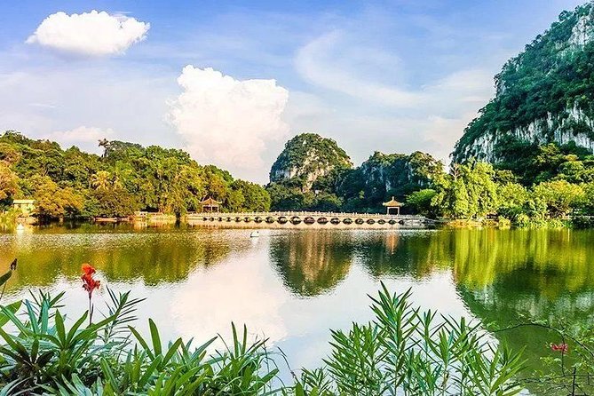 Seven Star Crags Karst Cave Mirror Lake Bird Islands Private Tour - Why Seven Star Crags makes a good day trip from Guangzhou