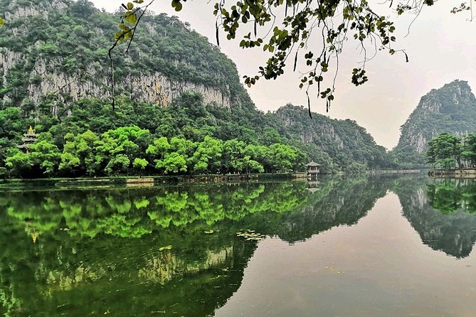 Seven Star Crags Karst Cave Mirror Lake Bird Islands Private Tour - Lunch, local food, and the real cost